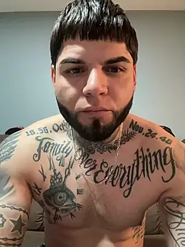 crazybarber69 online show from February 11, 3:39 pm