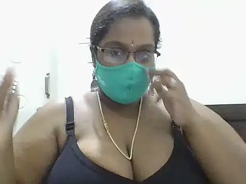 Snapshot of Reena-gowda chatting on October 25, 1:40 pm Reena-gowda online show from October 25, 1:40 pm