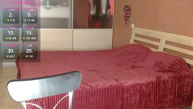 Snapshot of Cassie_Pinkkk chatting on November 19, 8:53 pm Cassie Pinkkk online show from November 19, 8:53 pm