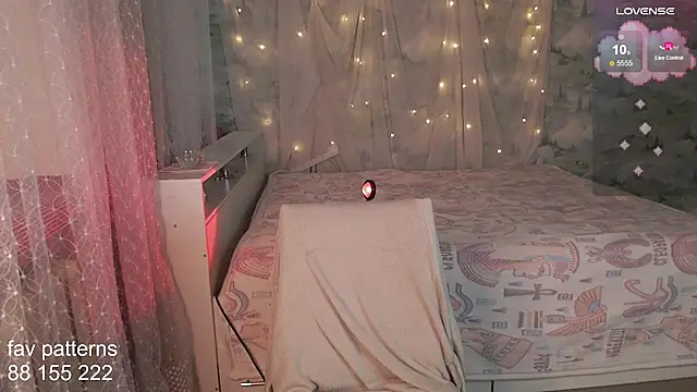 blissful muse2 online show from September 16, 8:37 am