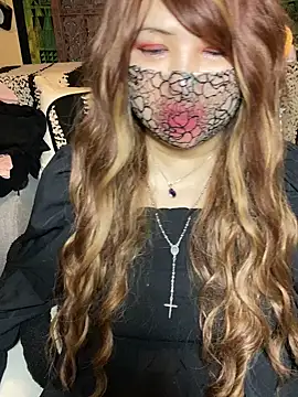 Snapshot of xoxLILxMELOxox chatting on October 25, 4:24 pm xoxLILxMELOxox online show from October 25, 4:24 pm