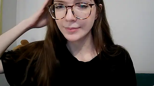 Snapshot of janey_66 chatting on April 6, 5:25 pm janey 66 online show from April 6, 5:25 pm