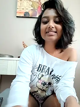 littlemissdevil69 online show from October 28, 6:17 am