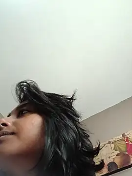 littlemissdevil69 online show from March 11, 5:35 am