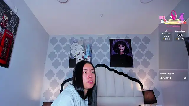 SarahMiler  online show from November 9, 2:37 pm