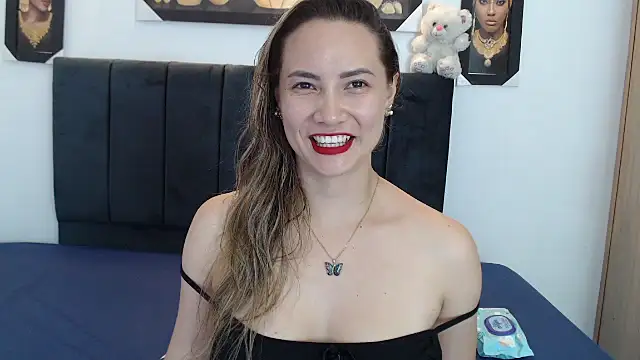 Snapshot of cieloDal chatting on October 16, 5:08 am cieloDal online show from October 16, 5:08 am