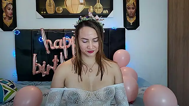 Snapshot of cieloDal chatting on February 6, 5:12 am cieloDal online show from February 6, 5:12 am