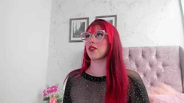 Maddy Mills online show from March 2, 6:04 pm