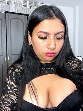 Issa Santana online show from November 8, 8:07 pm