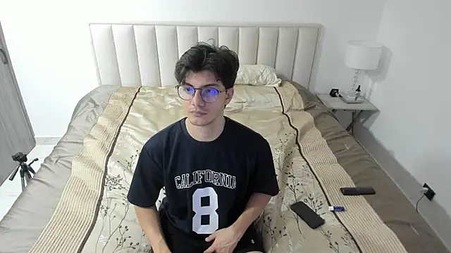 kyron  jobs online show from March 25, 5:57 am