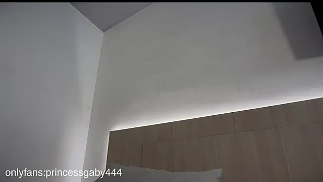 Snapshot of 4444ngel chatting on September 23, 2:31 pm 4444ngel online show from September 23, 2:31 pm