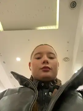 StephanieMur online show from November 11, 3:50 am