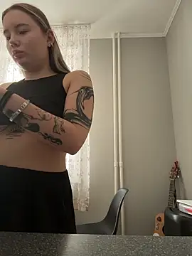 StephanieMur online show from November 28, 3:09 am