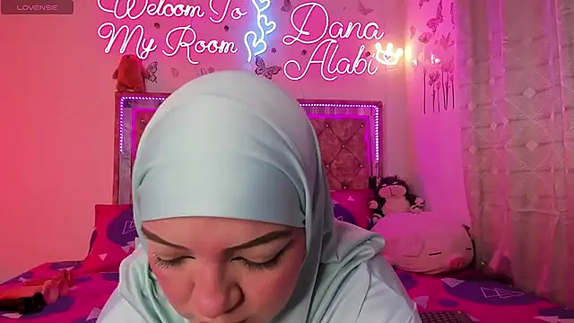 Dana-Alabi online show from February 23, 12:13 pm