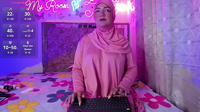 Dana-Alabi online show from April 10, 12:54 pm