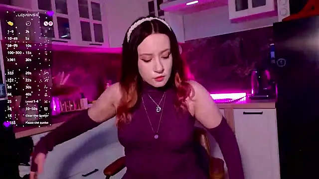 NanaMoonlight online show from March 18, 2:20 pm