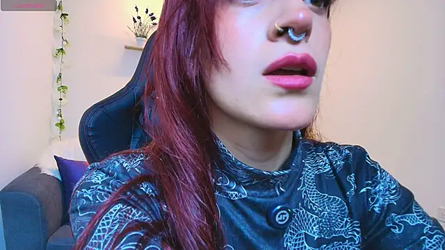 ViolethRosse online show from April 15, 1:12 am