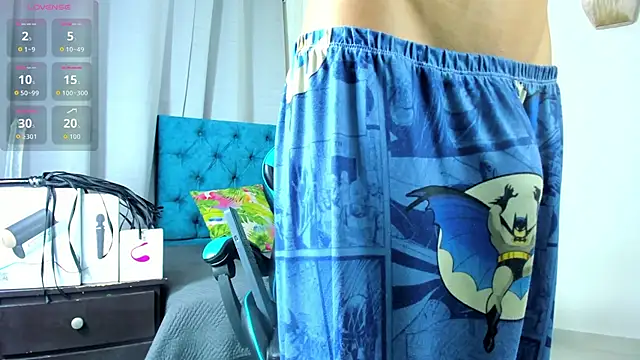 Snapshot of _taylor_black chatting on September 16, 8:32 pm taylor black online show from September 16, 8:32 pm