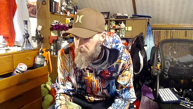 thejuicybacon online show from March 18, 1:14 pm