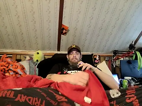 thejuicybacon online show from April 27, 5:00 pm