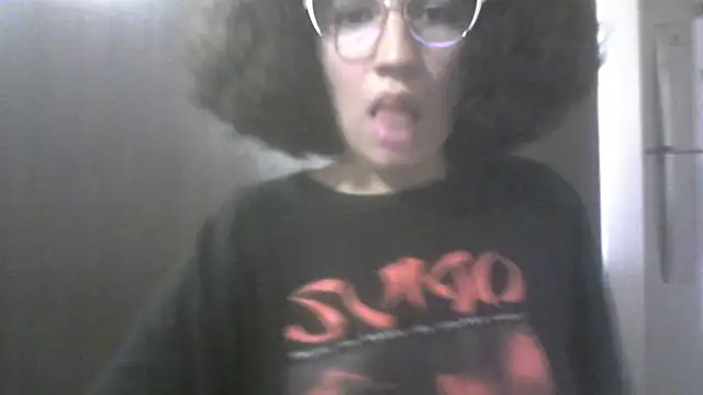 loliporomero online show from April 14, 11:44 pm