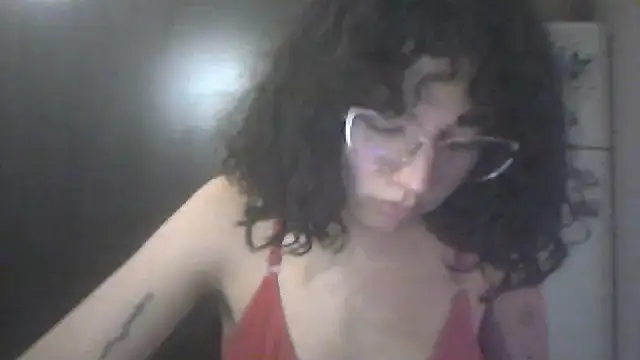 Snapshot of loliporomero chatting on May 29, 12:52 am loliporomero online show from May 29, 12:52 am