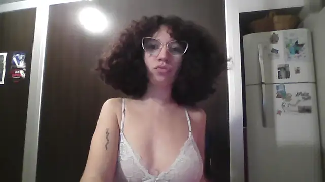 loliporomero online show from June 21, 2:25 am