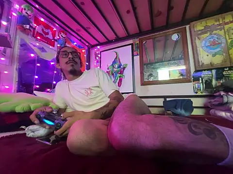 bigdickkane300 online show from April 28, 12:31 am