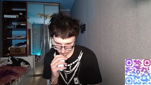 8goat online show from November 17, 4:35 pm