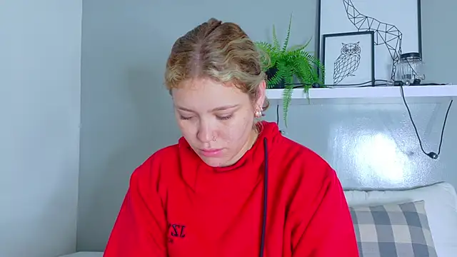 BelaMiller  online show from October 30, 11:33 am