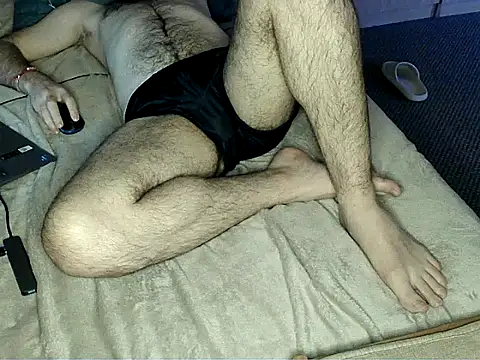 Snapshot of bul_boy chatting on March 8, 8:34 pm bul boy online show from March 8, 8:34 pm