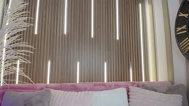 MylaDreams online show from September 29, 3:22 am