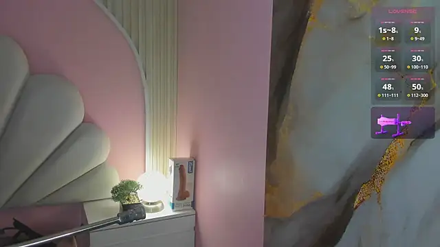 hinata dolly online show from March 12, 10:21 am