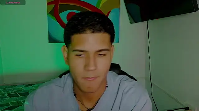Snapshot of juanacock_1 chatting on April 2, 2:20 am juanacock 1 online show from April 2, 2:20 am