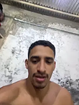 Snapshot of ikaro21 chatting on February 10, 9:41 pm ikaro21 online show from February 10, 9:41 pm