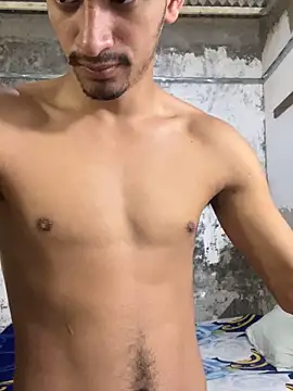 Snapshot of ikaro21 chatting on February 15, 8:27 pm ikaro21 online show from February 15, 8:27 pm