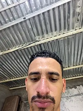 Snapshot of ikaro21 chatting on March 3, 5:46 am ikaro21 online show from March 3, 5:46 am