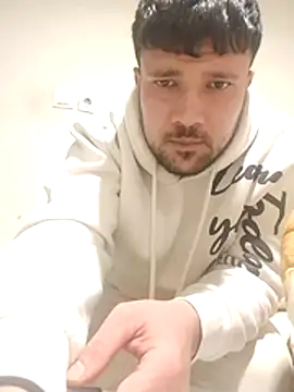 nihattttttttttttttt online show from January 9, 7:59 pm