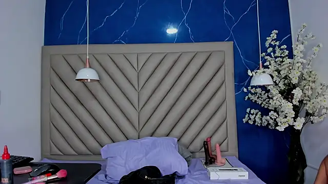 Ibbie drastic online show from December 15, 12:09 pm