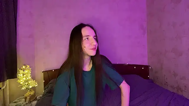 lailarays online show from January 6, 11:29 pm