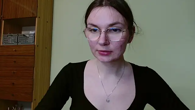LooveELLYx online show from February 26, 8:54 pm