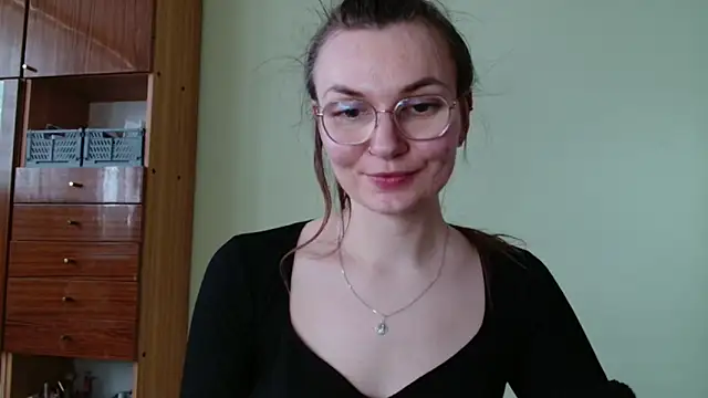 LooveELLYx online show from February 27, 2:54 pm