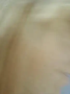 Snapshot of Lora85 chatting on December 22, 5:21 pm Lora85 online show from December 22, 5:21 pm