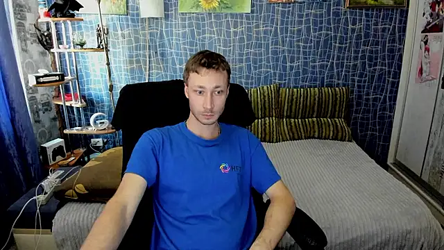 CuteBoy228 online show from March 17, 2:31 pm