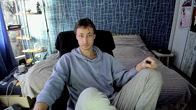 CuteBoy228 online show from April 22, 10:17 am