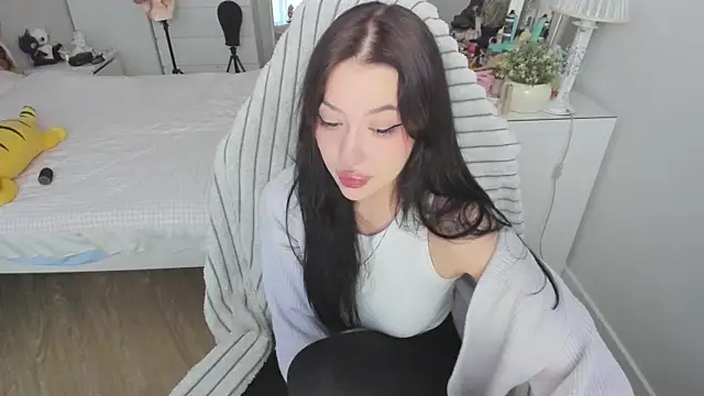 saadnesstyan online show from November 1, 9:55 am