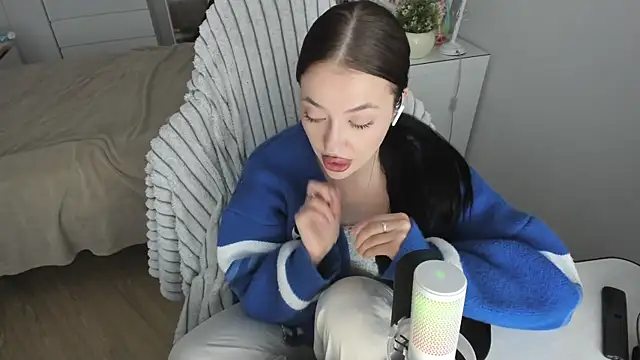 Snapshot of saadnesstyan chatting on February 9, 11:03 am saadnesstyan online show from February 9, 11:03 am