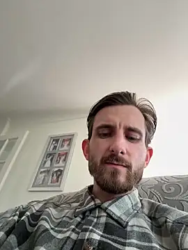 Big8inchUncutCock online show from May 21, 3:41 pm