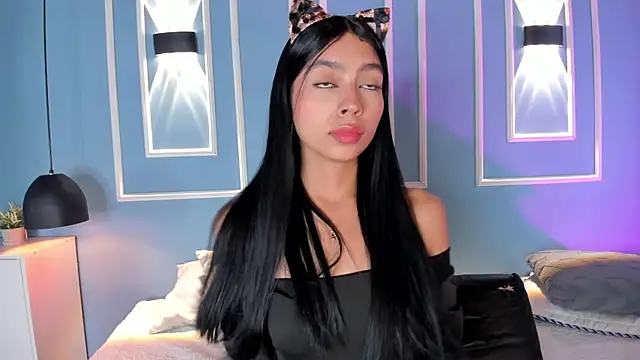 Snapshot of hannaa_zc chatting on February 4, 8:47 pm hannaa zc online show from February 4, 8:47 pm