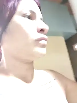 karinnahotdirty online show from November 13, 7:13 pm